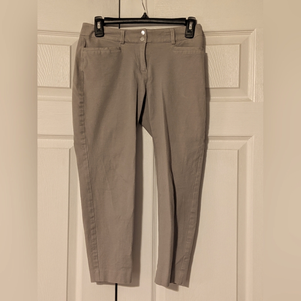 Apt. 9 Grey Capri Pants